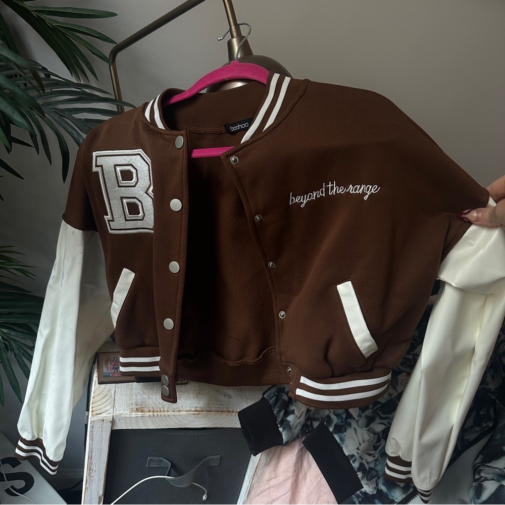 NEW BOOHOO BROWN VARSITY JACKET
